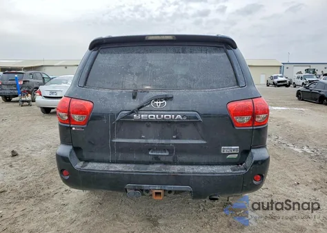 2013 Toyota Sequoia Sr5 z USA, uszkodzony, nr VIN 5TDBW5G1XDS090537